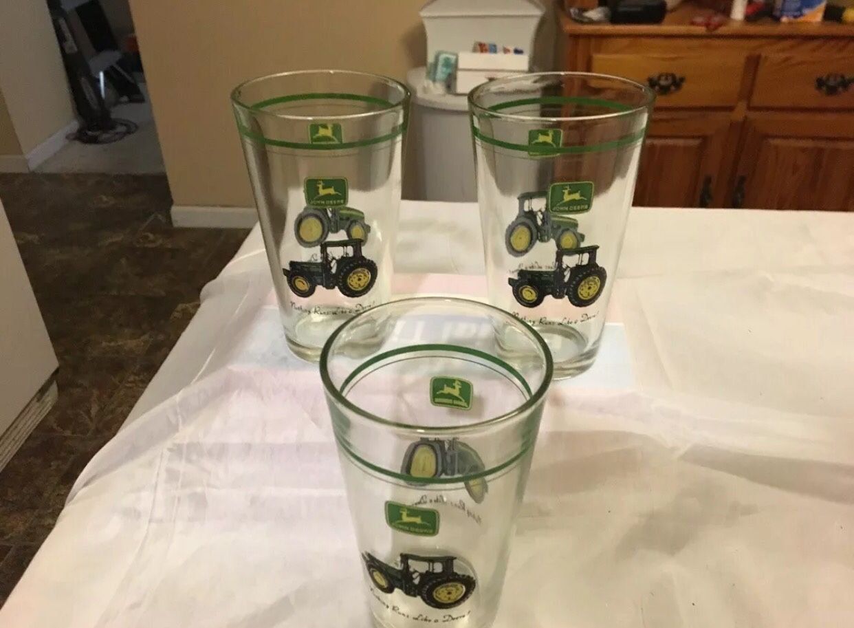 NEW 3 John Deere 16 Oz Tractor glasses