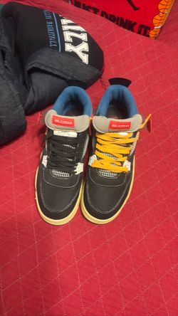 Jordan 4’s