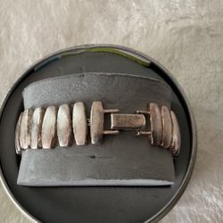 Vintage Silver Tone Bracelet,by NAPIER 