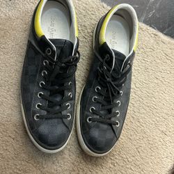 Louis Vuitton Men Shoes