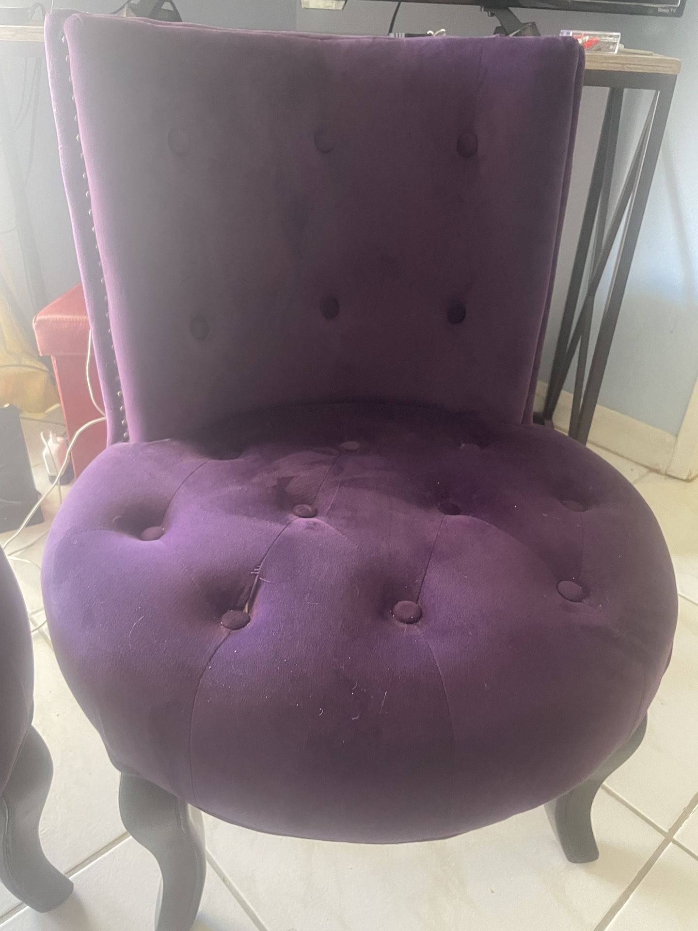 Set Of 2 Purple Velvet Accent Chairs for Sale in Las Vegas NV