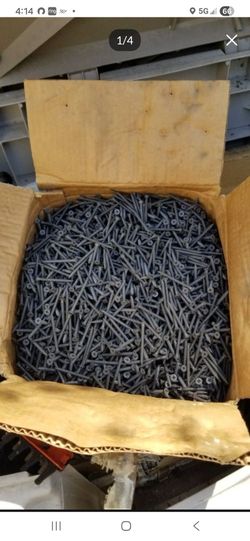 2" And 2 1/4" screws brand new