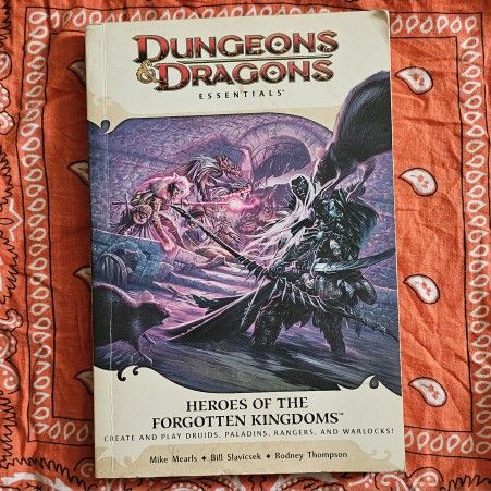 Dungeons & Dragons Essentials: Heroes Of The Fallen Lands 1st Print 2010 Book D&D