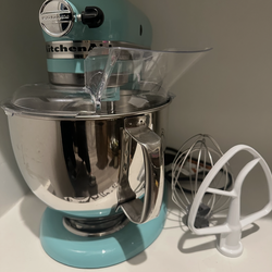 KitchenAid Artisan Series 5Quart Mixer