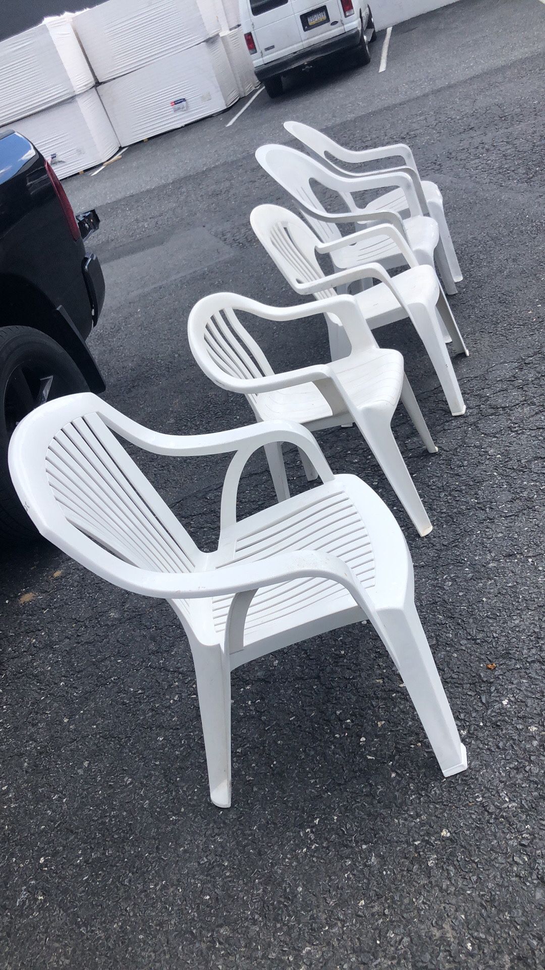 5 Plastic chairs