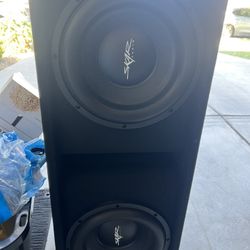 2 12s Skar Audio, W/ Ported Box $400 OBO 