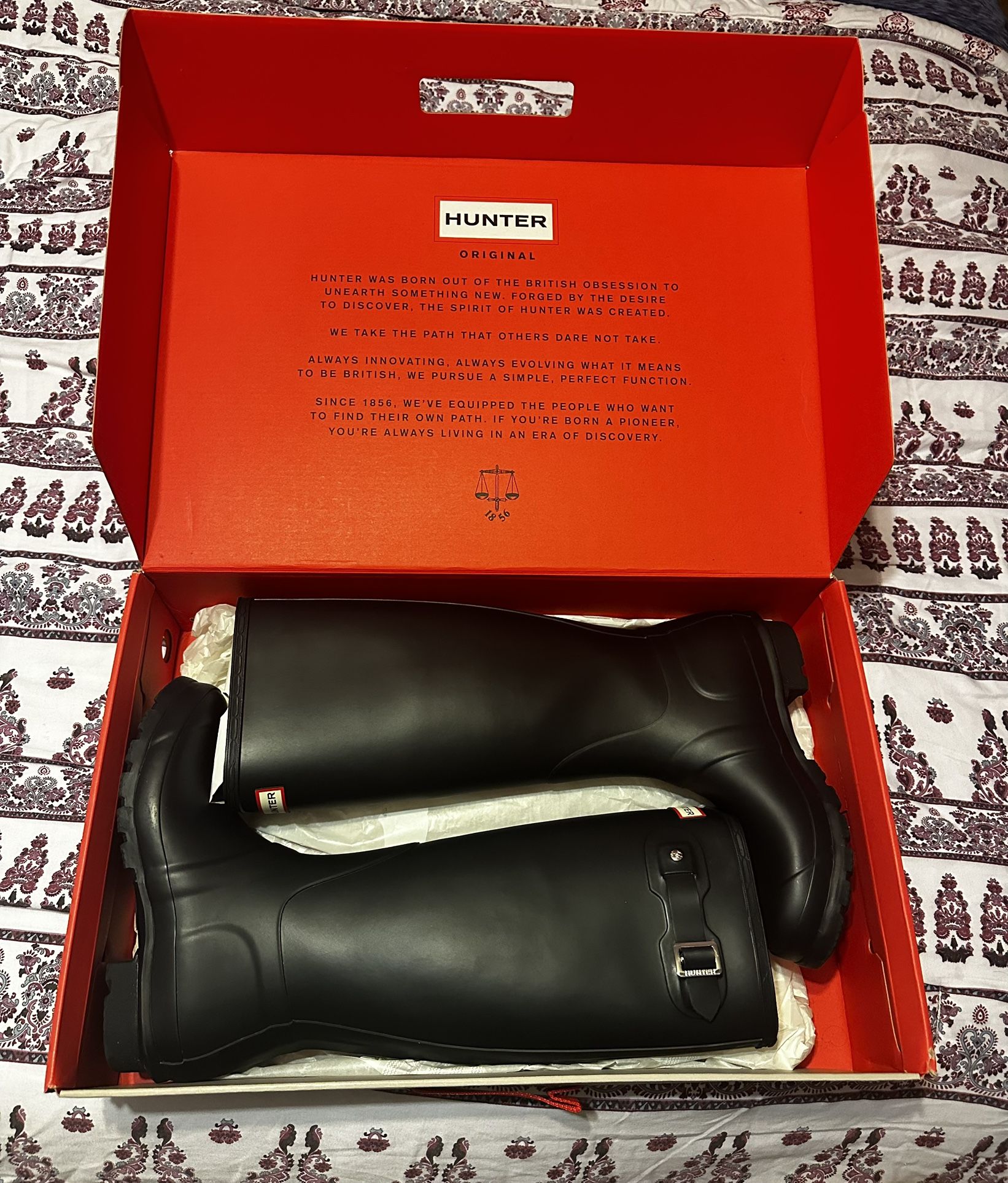 Hunter Women’s Original Tall Rain Boots