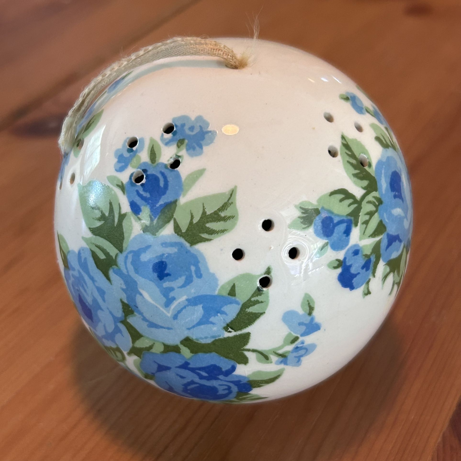 Vintage Scentomander
