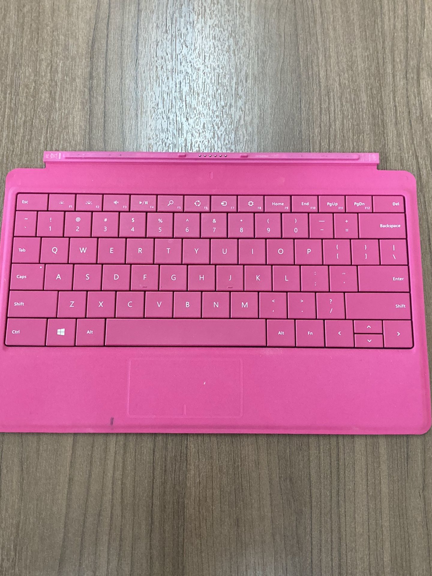 Microsoft Magenta Touch Cover for 10.6 inch Microsoft Surface RT - with Windows RT and for Surface Pro - with Windows 8 Pro 10.6 inch L