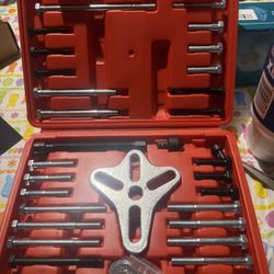 All-in-One Automotive Puller Tool Kit: Harmonic Balancer, Power Steering Pulley, Steering Wheel Pullers, Flange Gear & Crank Puller Set $25 new 