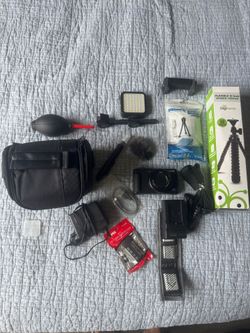 Sony Zv-1 camera bundle!!! $575