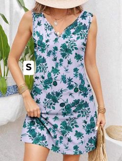 New women’s dress size small