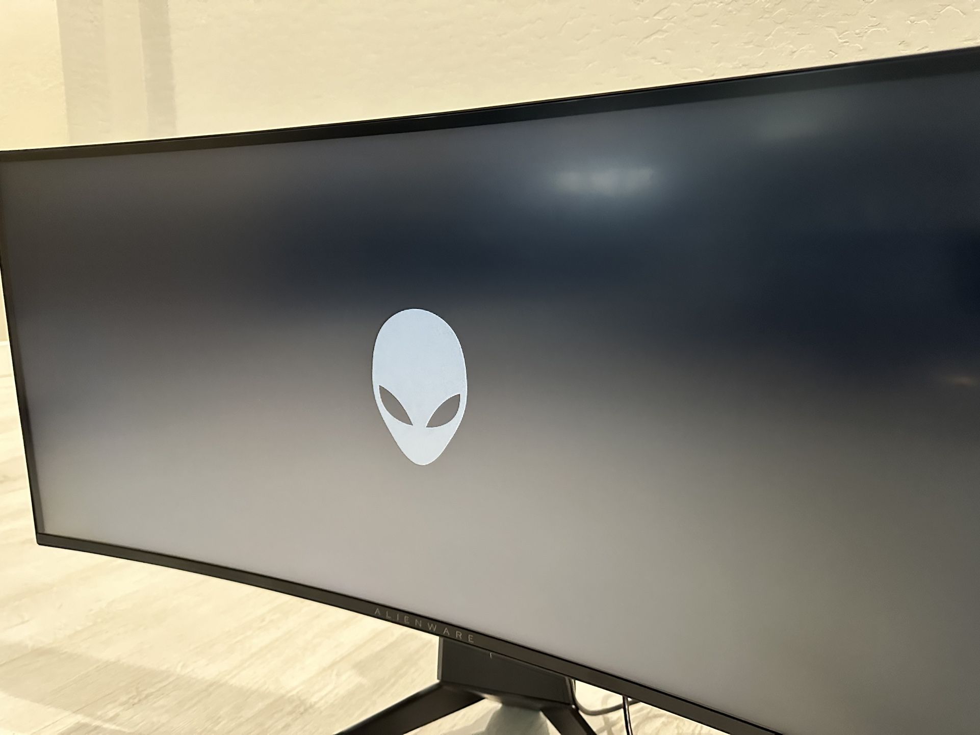 Alienware’s 120Hz UltraWide Gaming 34 Inch Curved Monitor - AW3418DW