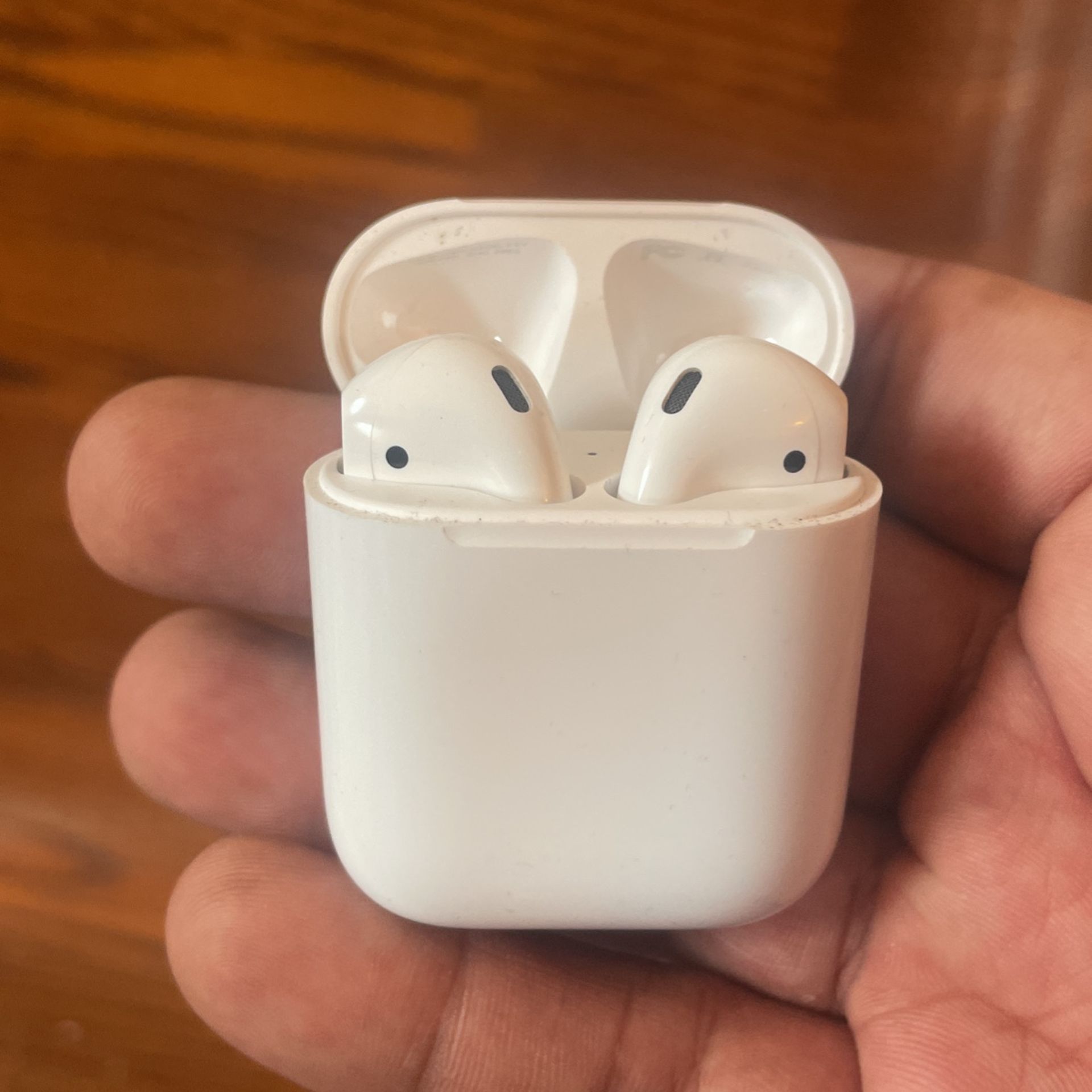 AirPods