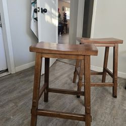 Stools, High Chairs 