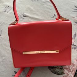 Ted Baker Patent Leather Crossbody Red / 
