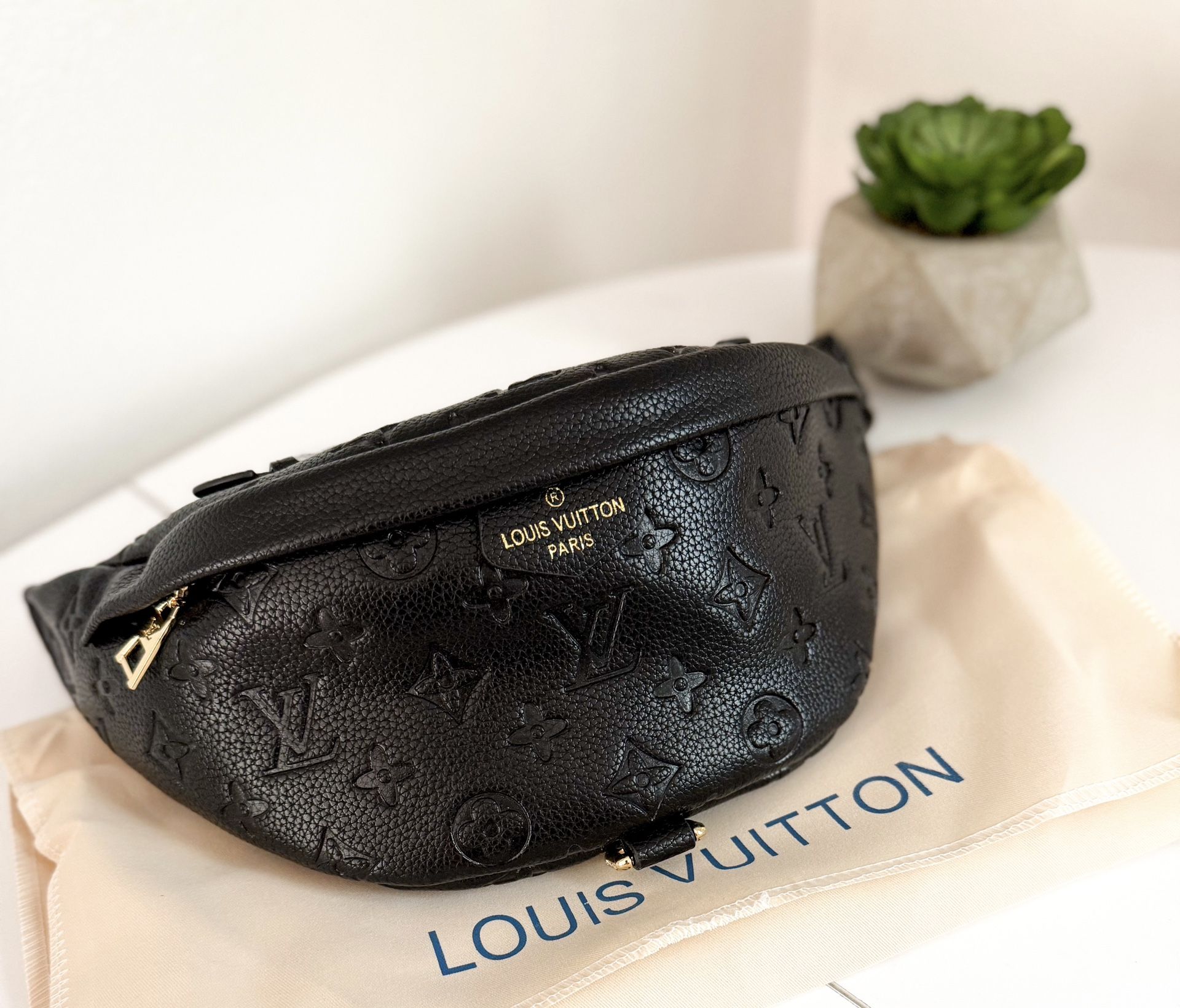Louis Vutton Bumbag 