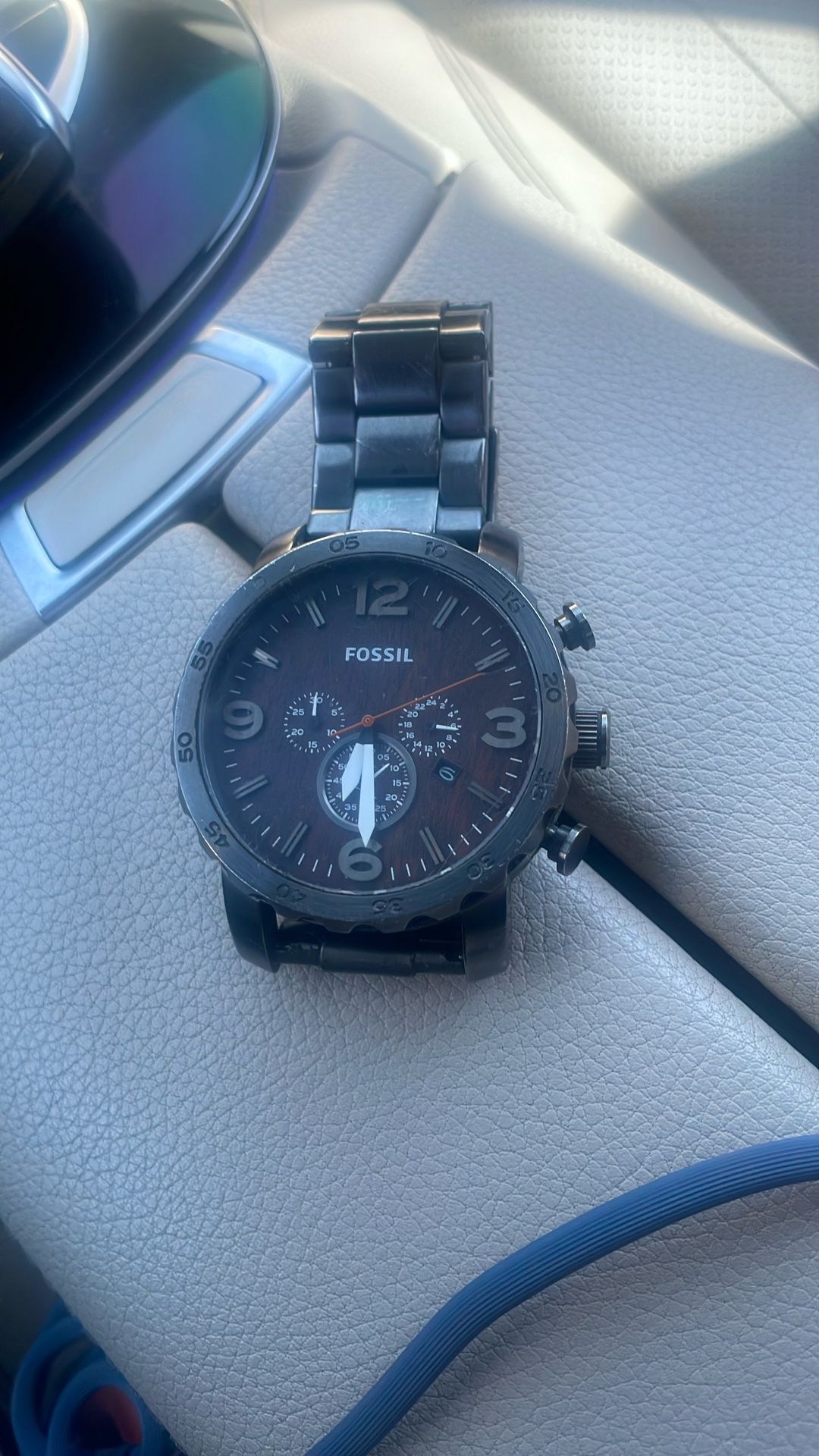 Fossil Watch Wood grain Face