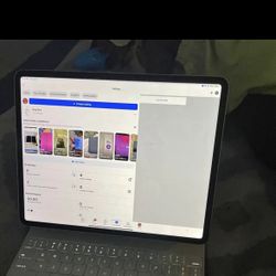 🚀 iPad Pro 12.9” 2TB (Wi-Fi + Cellular, Unlocked) + Magic Keyboard – MINT!