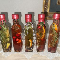 Homemade Gourmet vinegar 