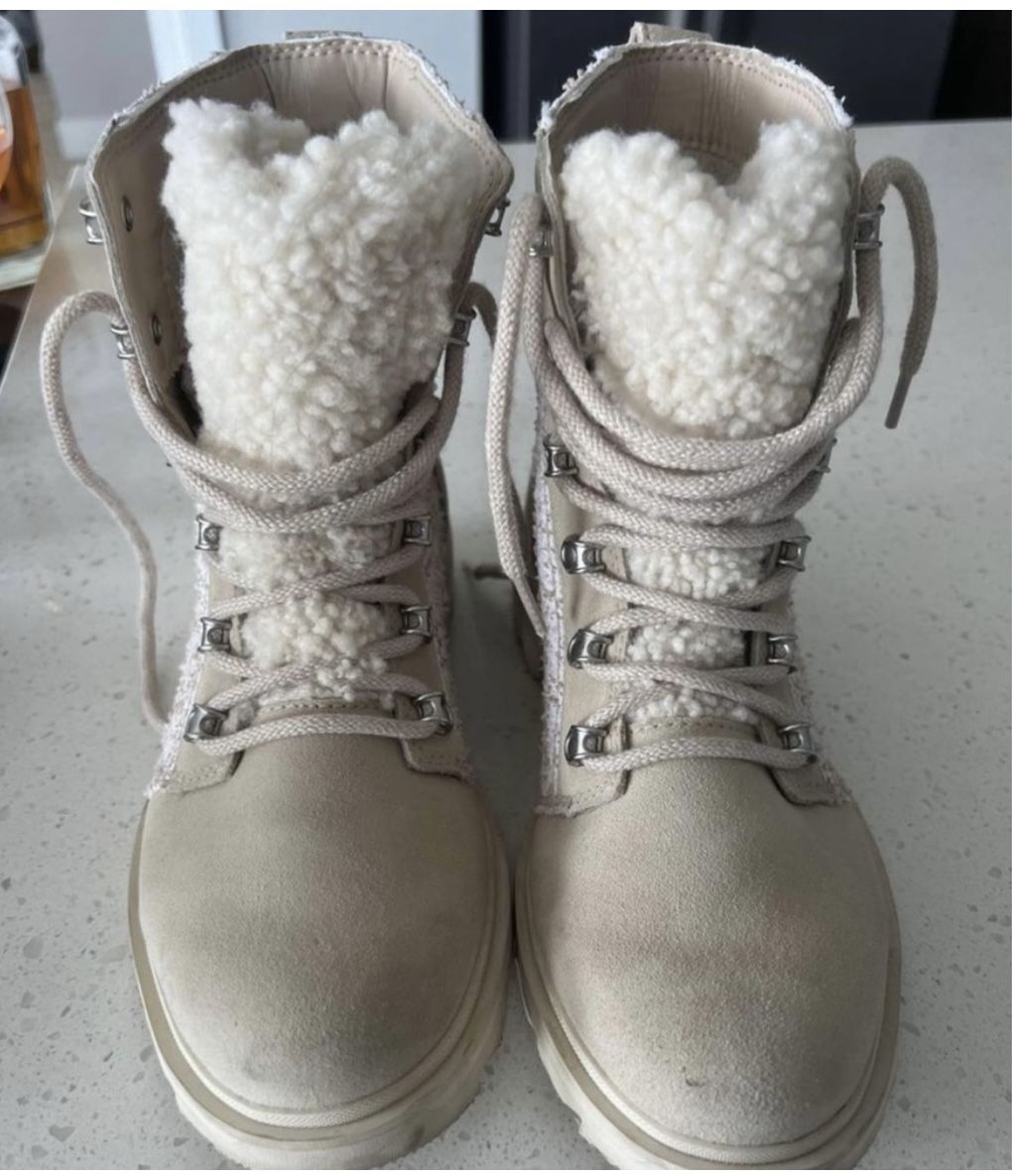 Women’s Sorel Winter Boots