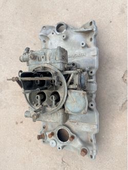 Holly carburetor And Lower intake manifold