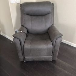 Snowfield Gunmetal Gray Power Lift Chair 
