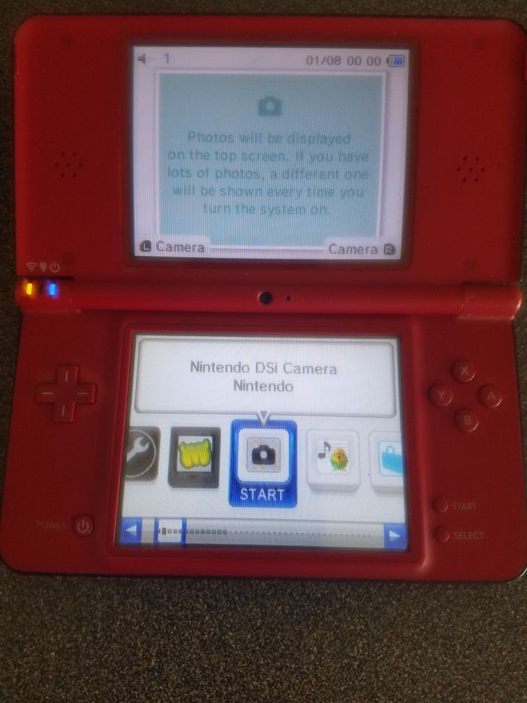 Nintendo DS XL (Super Mario Bros. 25th Anniversary edition)