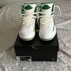 Air Jordan Retro 2 