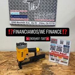 DEWALT Corded Pneumatic 16-Gauge 1 in. Crown Lathing Stapler**(FINANCIAMOS/WE FINANCE)**