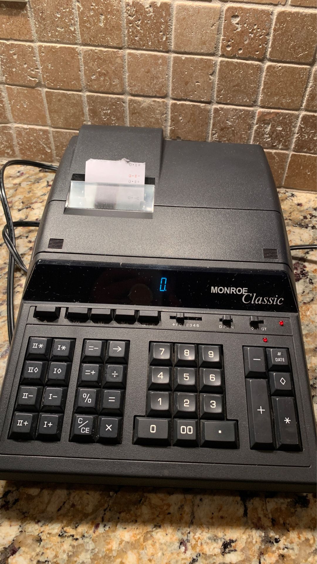 Monroe Classic UltimateX adding and printing Calculator BIG