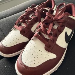 Maroon, Black And White Nike Dunks Size 6 Boys