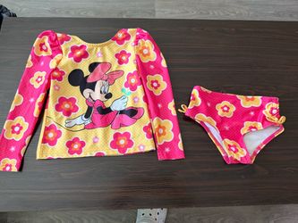 Minnie Mouse Girls 2-Piece Swimsuit Set