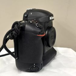 Nikon D4 16.2 MP Digital SLR Camera - Black (Body Only)