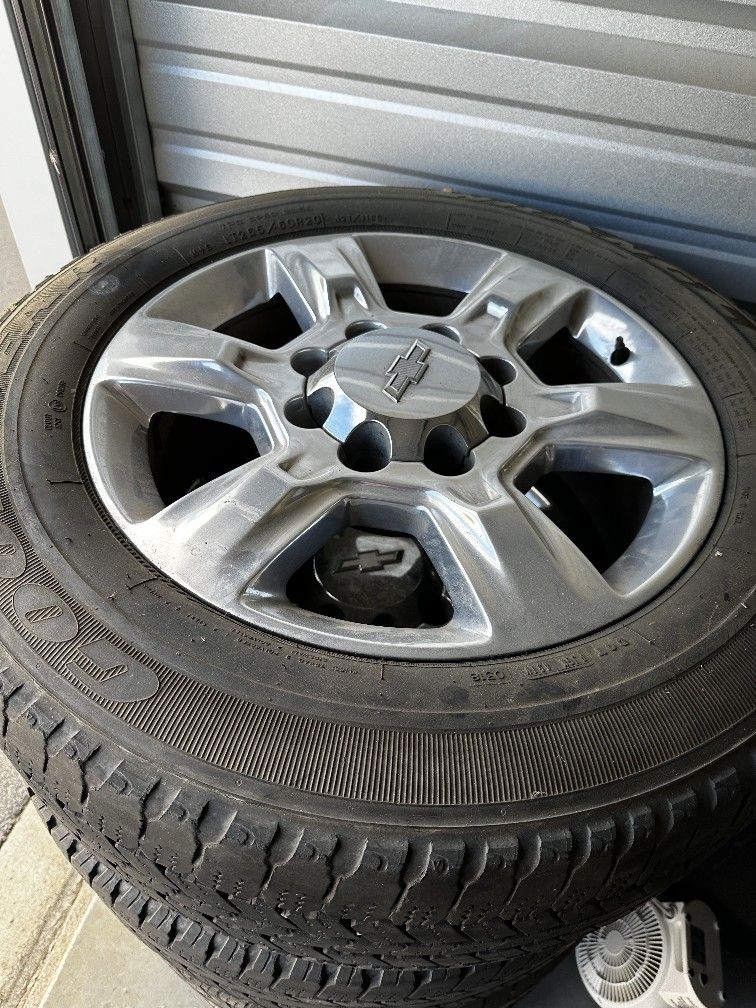 2500 Chevy Silverado Wheels
