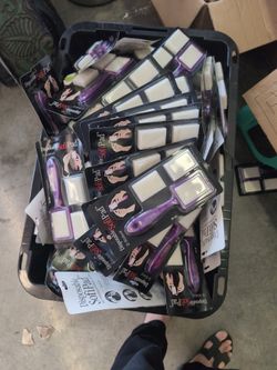 Bays Discount 12100 E Carson St Suite C, Hawaiian Gardens, CA 90716