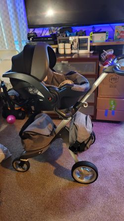 Stokke Stroller And Cars Seat Cybex Cuna 