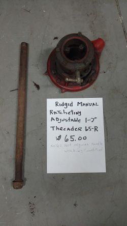 Ridgid Manual Ratcheting Adjustable 1-2" Threader 65-R