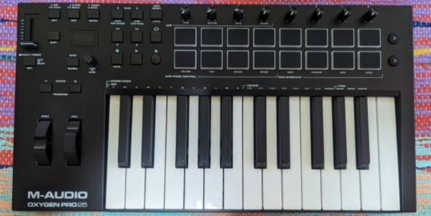 M-Audio Oxygen Pro 25