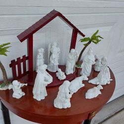 Nativity  Set Avon Vintage