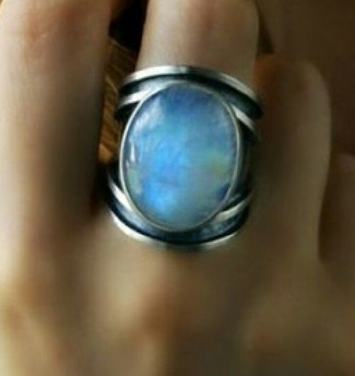 (Local)925 Sterling Silver Rainbow Moonstone Ring, Size 8