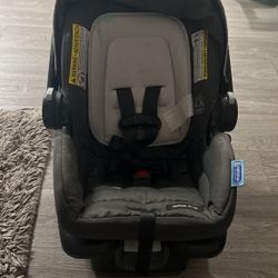 Baby Car Sit 