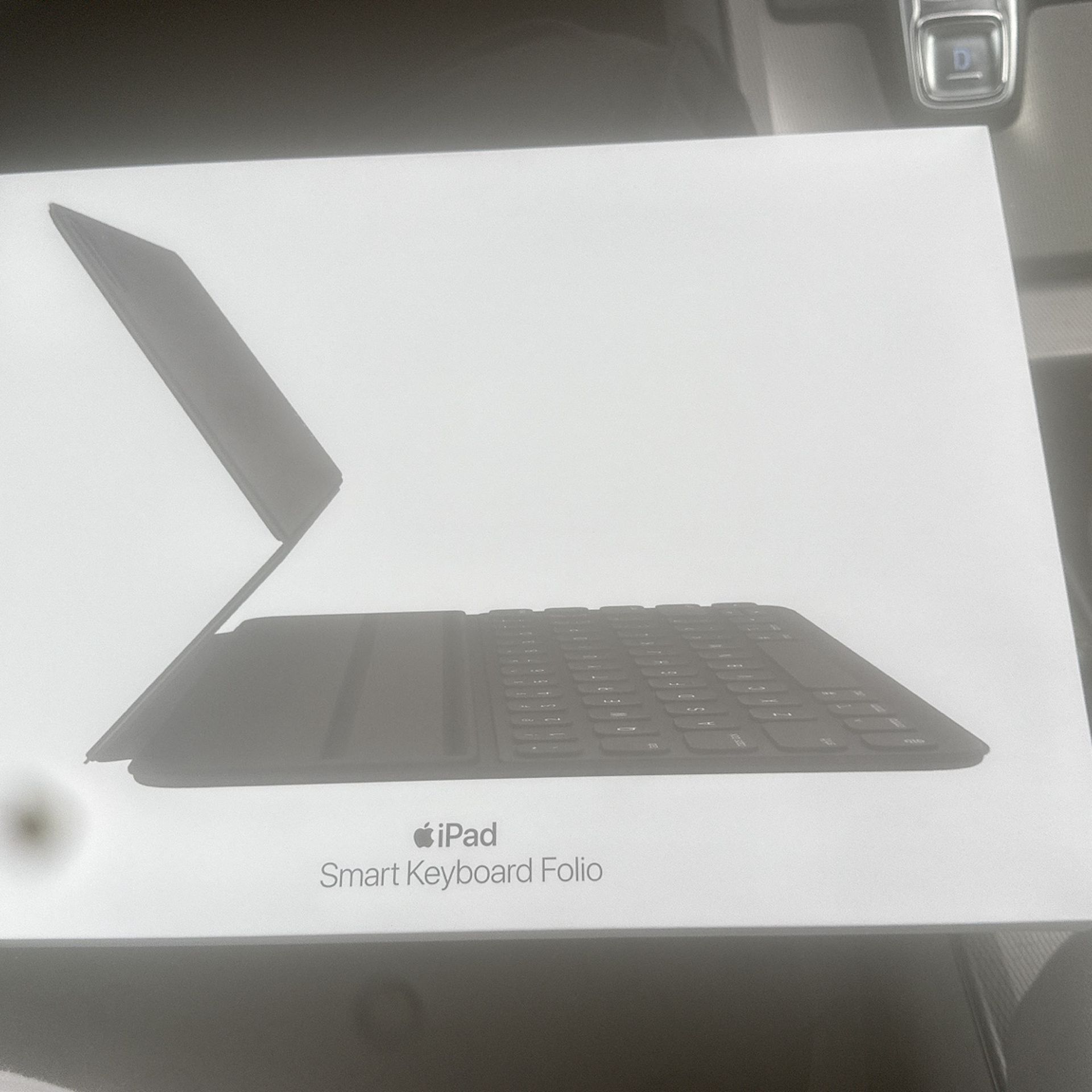 Brand New iPad Smart Keyboard Folio iPad Air 4and5 I Pad Pro 11 Inch 1-4