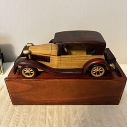 12” Replica 1932 Ford Model B Car And Matching Wood