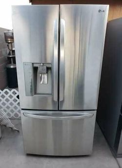 refrigerator LG frenchs doors stainless steel counter depht