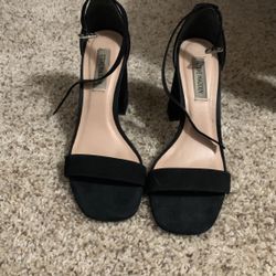 Steve Madden Black Heels Size 7.5