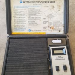 40 Dollars  AC Scale 