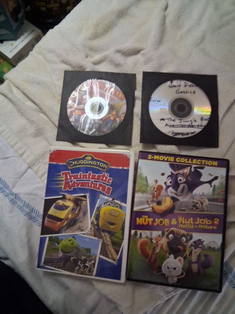 4 DVDs