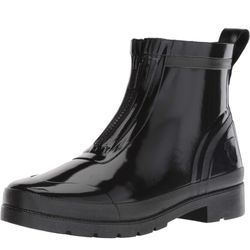 Like New Women’s Size 7/2 Tretorn Rain Boots