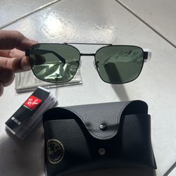 Ray-Ban Sunglasses Authentic 